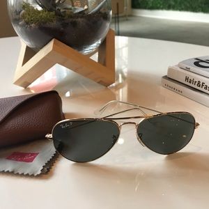 Ray Ban polarized gold/green aviator sunglasses